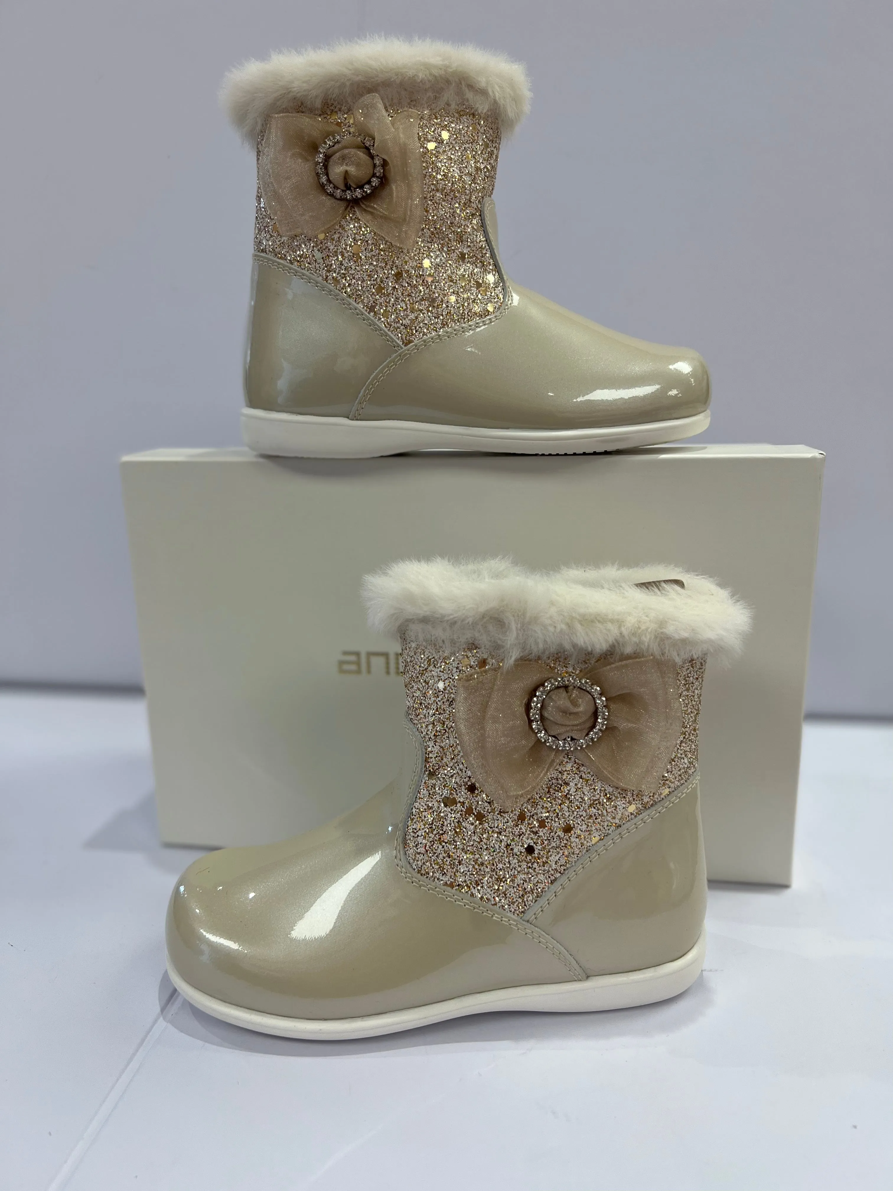222327 Beig Gold Bow Andanines Boots