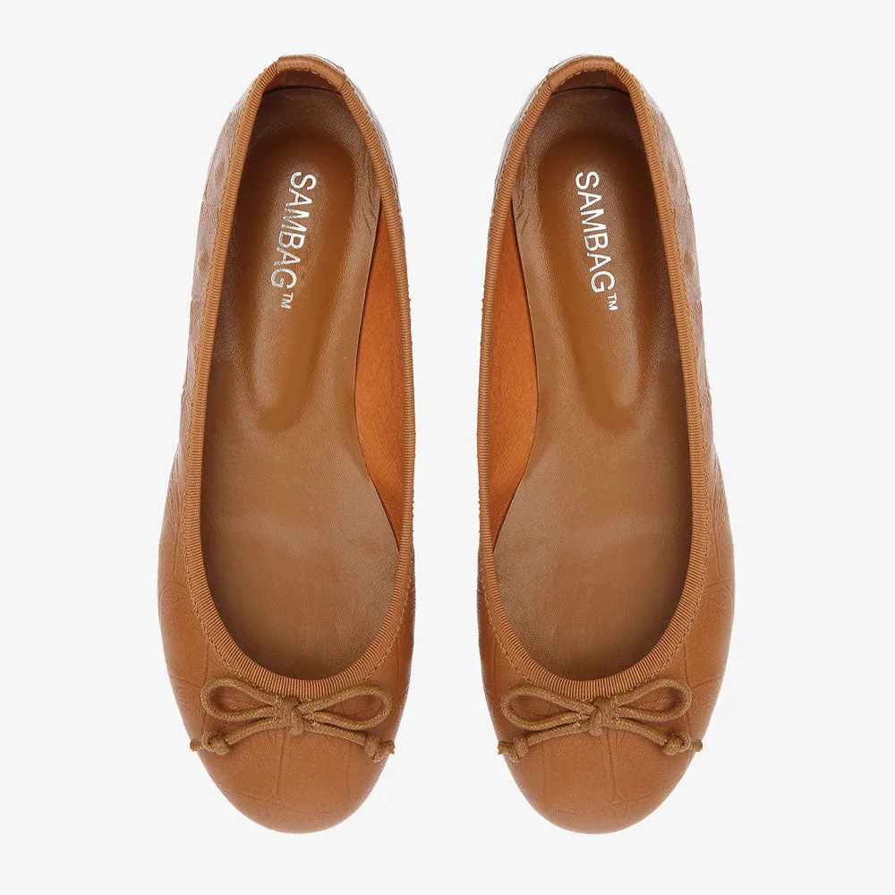Natalie Tan Croc leather ballet